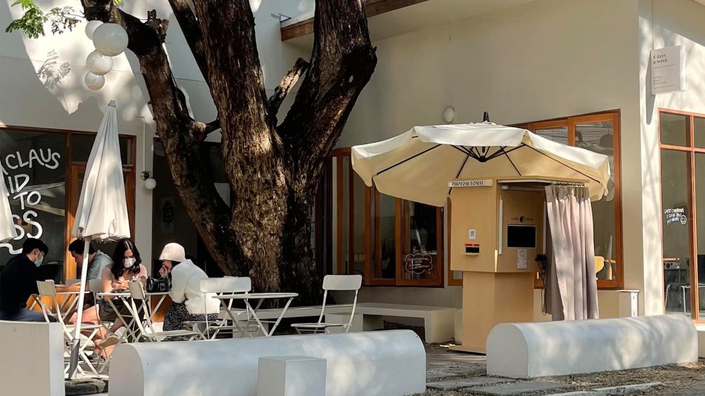 ค่าเฟ่เชียงใหม่ 8 Days a Week (เอท เดย์ส อะ วีค)