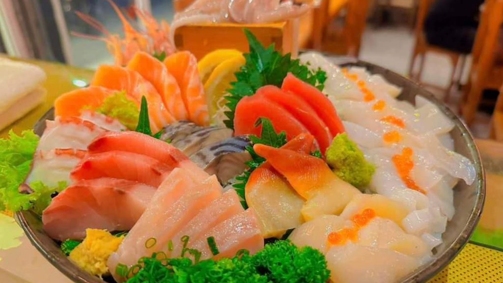ร้านอาหารเชียงใหม่ Ai ToMoE japanese Foods
