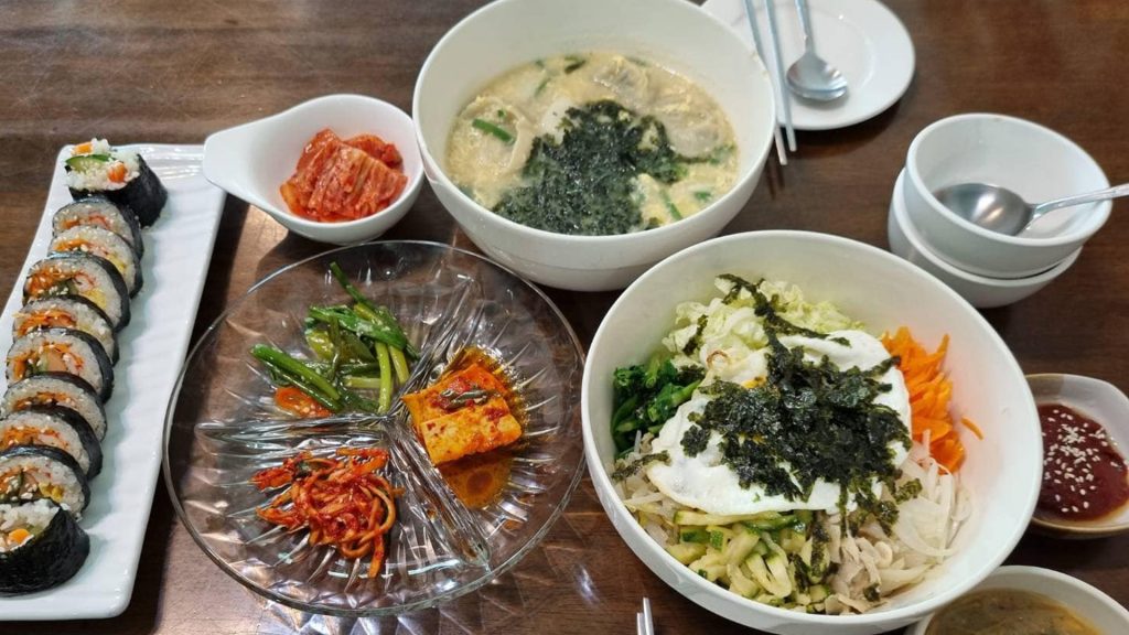 ร้านอาหารเชียงใหม่ ออมม่าซน