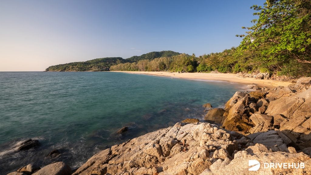 ที่เที่ยวภูเก็ต - หาดในทอน (Nai Ton Beach)