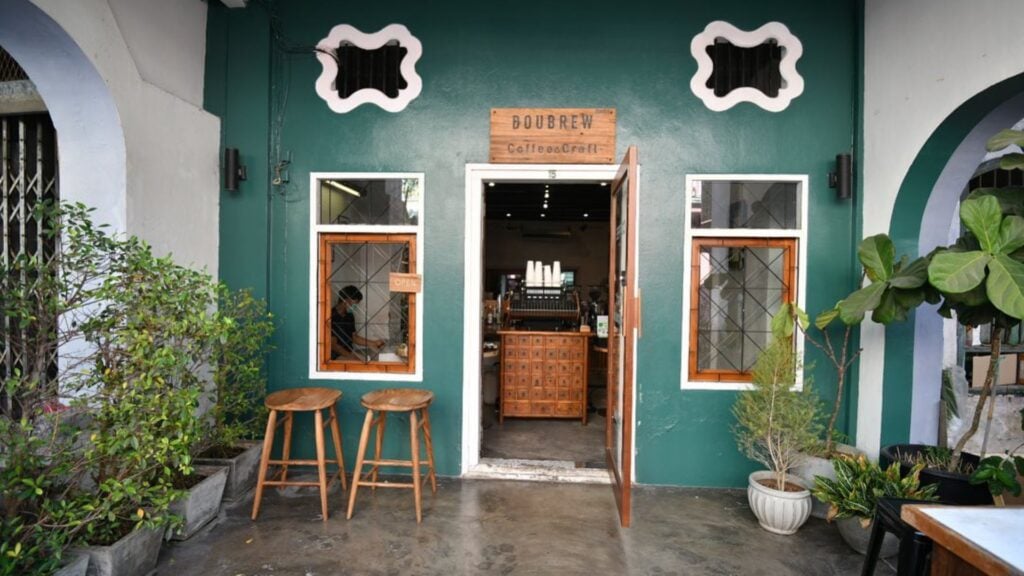 คาเฟ่ภูเก็ต - Dou Brew Coffee & Craft