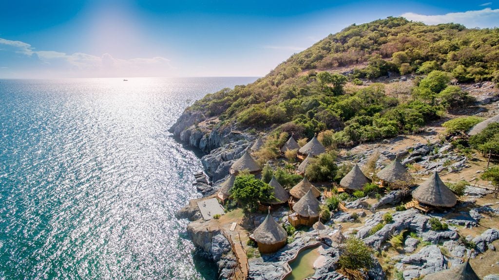 ทะเลใกล้กรุงเทพ - เกาะสีชัง จังหวัดชลบุรี (Ko Sichang)