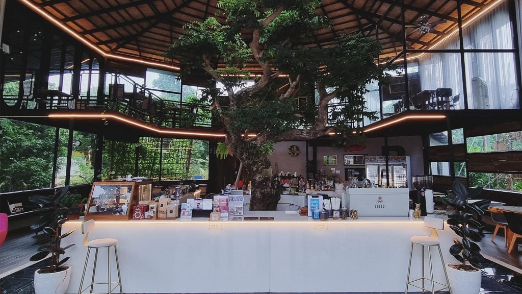 ค่าเฟ่ภูเก็ต - Made In Blue Cafe & Bistro Phuket