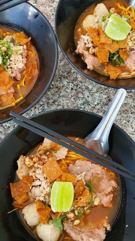 ร้านอาหารน่าน - เตี๋ยวไร้เทียมทาน (Crazy Noodle)