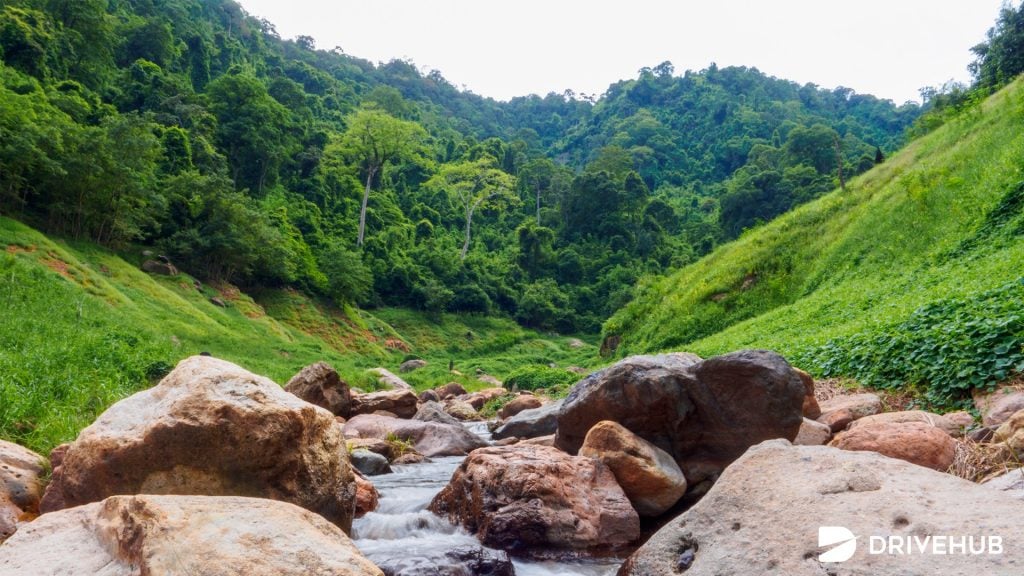 ที่เที่ยวหน้าฝน - เขาช่องลม จ.นครนายก (Khao Chong Lom)