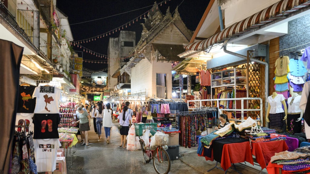 ที่เที่ยวเชียงราย - เชียงรายไนท์บาซาร์ (Chiang Rai Night Bazaar)