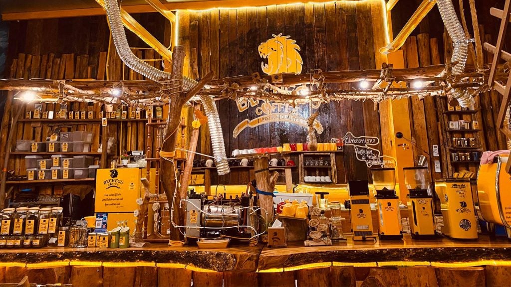 คาเฟ่เชียงราย เบเชกู่ คอฟฟี่ (Bechegu Coffee Roaster)