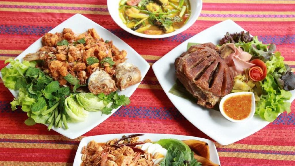 ร้านอาหารน่าน - ครัวนฤมล (Khrua Naruemon)