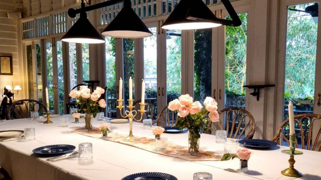 คาเฟ่เชียงราย ชีวิตธรรมดา คอฟฟี่เฮาส์ บิสโทร บาร์ (Chivit Thamma Da Coffee House, Bistro & Bar)