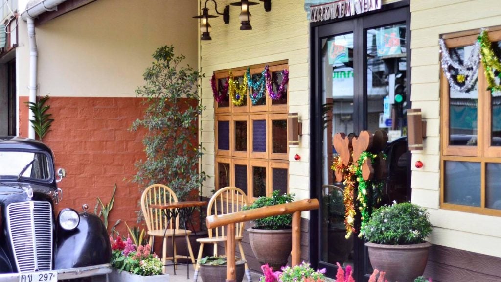 คาเฟ่น่าน - The House Cafe & Fitness