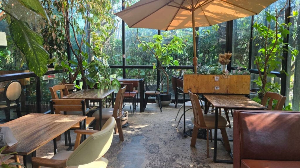 คาเฟ่ขอนแก่น - ฟาร์มสุข มาร์เก็ต คาเฟ่ (Farm Sook Market Cafe)