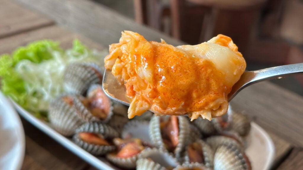 ร้านอาหารขอนแก่น - ร้านอาหารทะเล ซีฟู้ด ขอนแก่น (MiniMal Seafood by Ranjana)