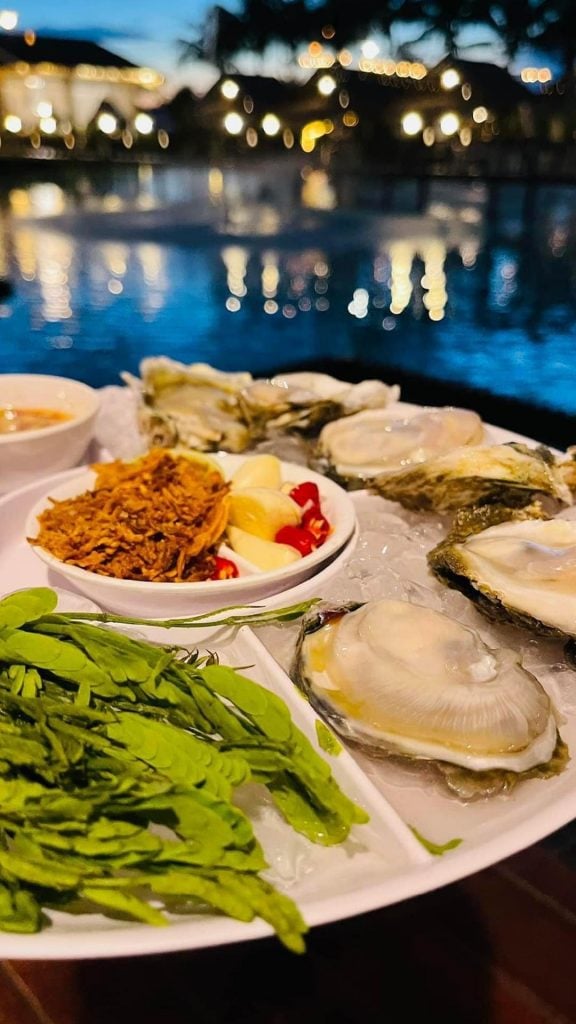 ร้านอาหารขอนแก่น - จ้วดคาเฟ่ (Tschuad Cafe)