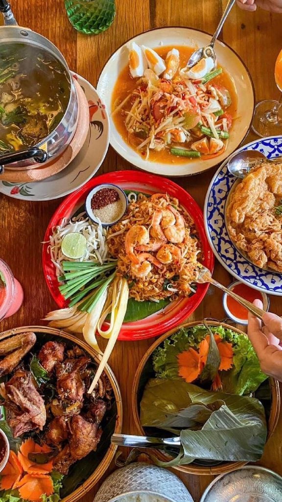 ร้านอาหารขอนแก่น - ตำกระเทย สาเกต (Tumkratoei Sagate)