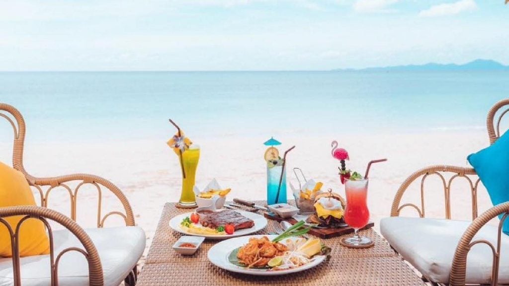 คาเฟ่กระบี่ - อันดาเลย์ บีช บาร์ แอนด์ คาเฟ่ (Andalay Beach Bar & Cafe)