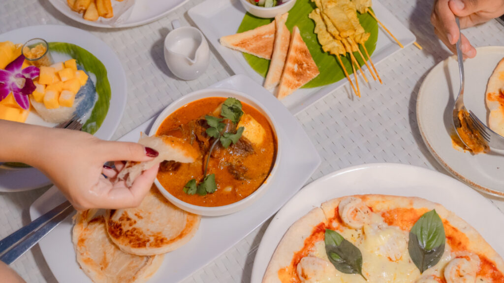 ร้านอาหารกระบี่ - เขาทองฮิลล์ (Khaothong Hill)