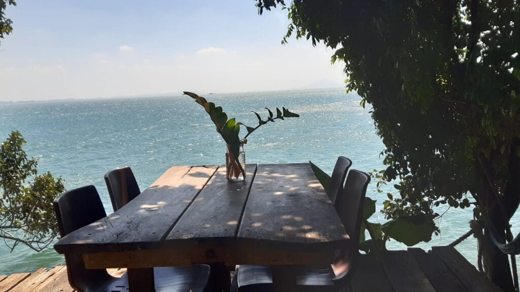 ร้านอาหารกระบี่ - กอดเล (God-Le Krabi)