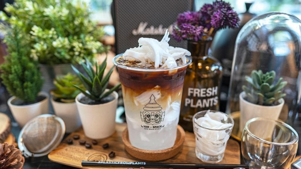 คาเฟ่กระบี่ - ยักษ์สเปซ (Yak Space)