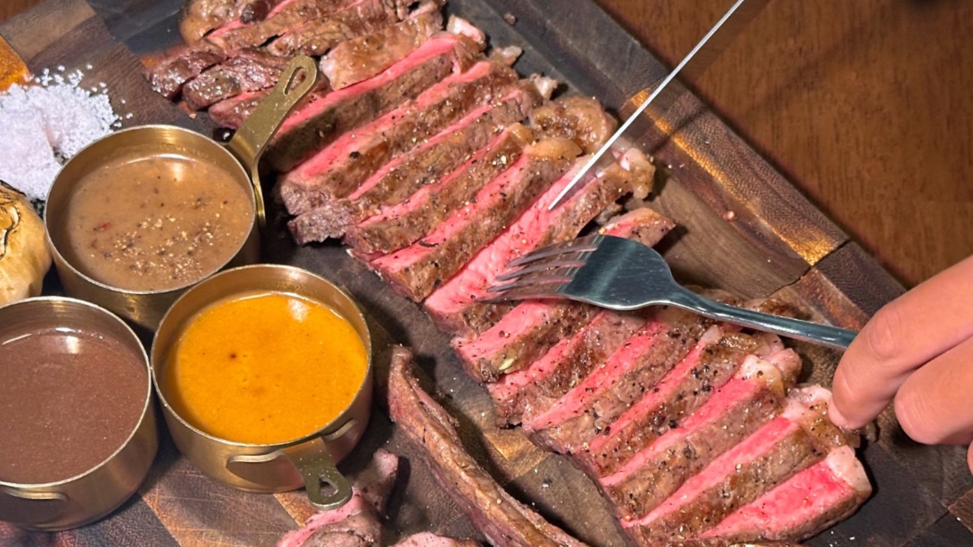 ร้านอาหารอุบลราชธานี - 300 Grams Butcher and Restaurant