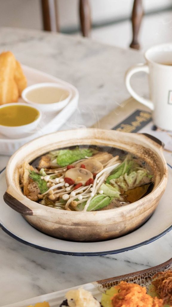 ร้านอาหารนครศรีธรรมราช - โกปี๋ 1942 (สาขาข้างศาลากลาง)