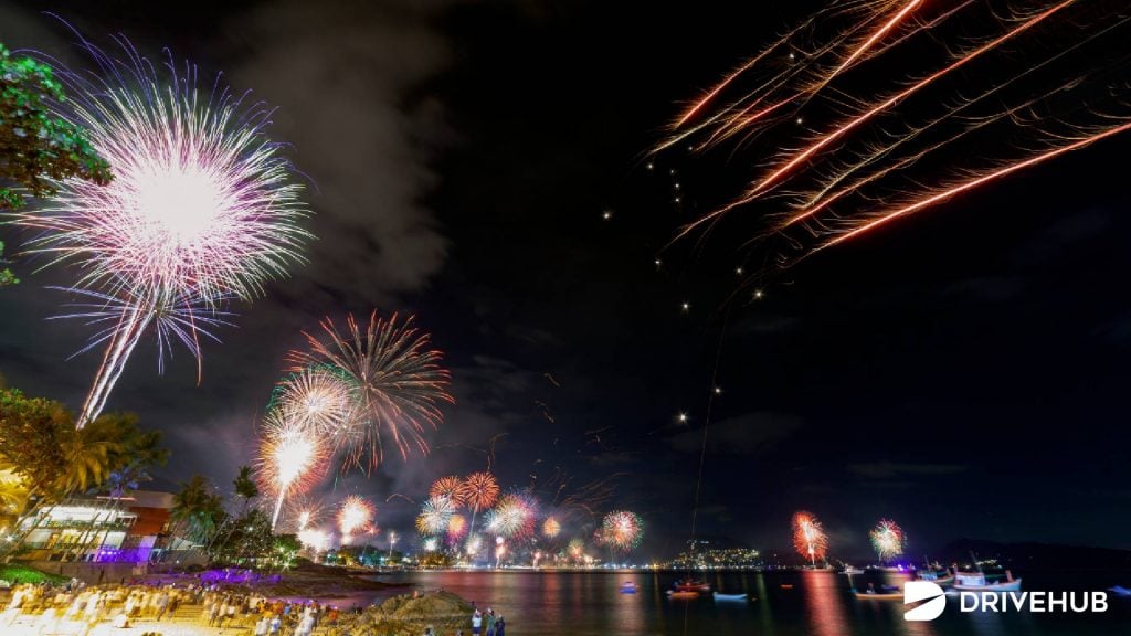 ที่เที่ยวเคาท์ดาวน์ - หาดป่าตอง ภูเก็ต (Patong Beach)