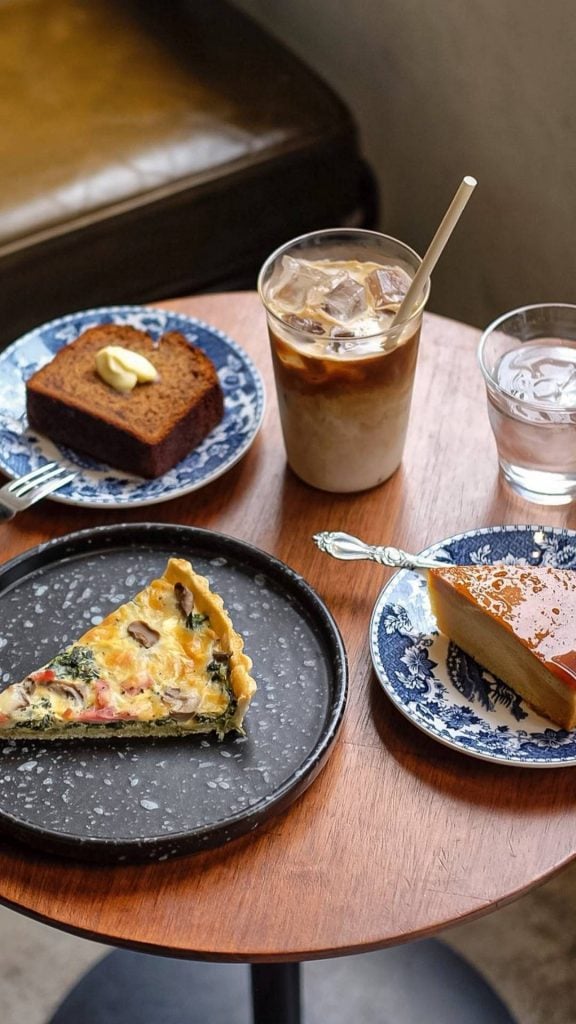 คาเฟ่นครศรีธรรมราช - เออเบิ้น คาเฟ่ (Urban Koffee)
