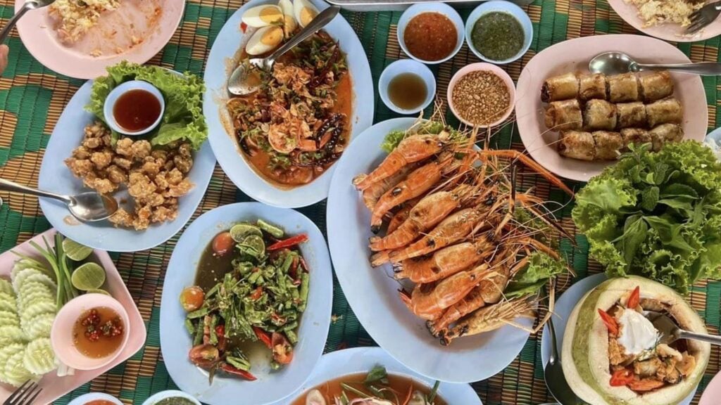 ร้านอาหารอุดรฯ - มัจฉาผาสุข (Matcha Pha Suk Restaurant)
