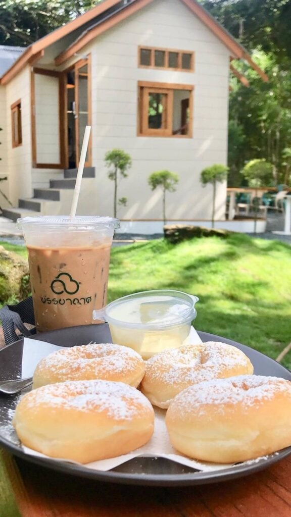 คาเฟ่เชียงใหม่ - บรรยากาศ ม่อนแจ่ม (Banyakat)