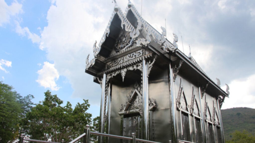 ที่เที่ยวกาญจนบุรี - วัดปากลำขาแข้ง (Wat Pak Lam Kha Khaeng)