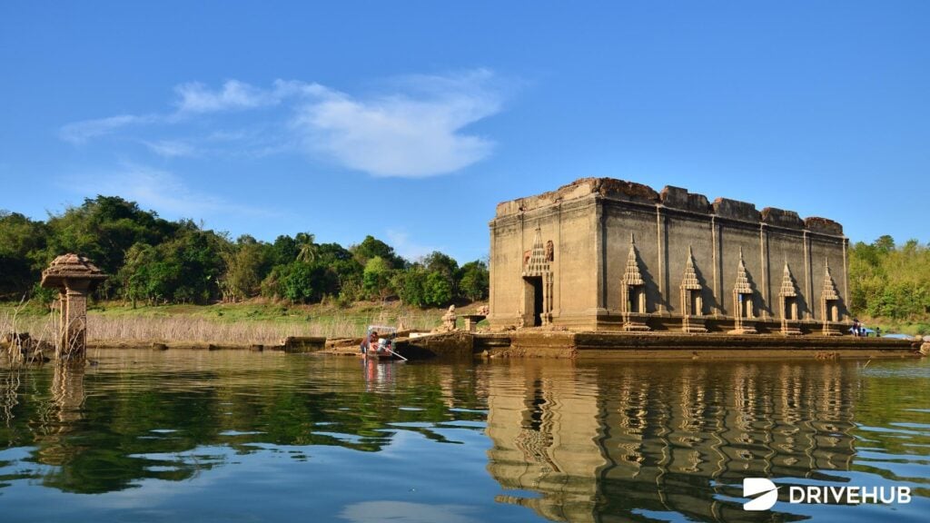 ที่เที่ยวกาญจนบุรี - วัดวังก์วิเวการาม (Wat Wang Wiwekaram)
