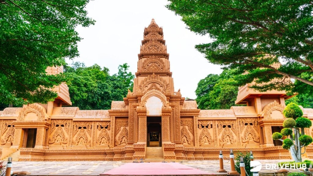 ที่เที่ยวกาญจนบุรี - วัดถ้ำพุหว้า (Wat Tham Phu Wa)  