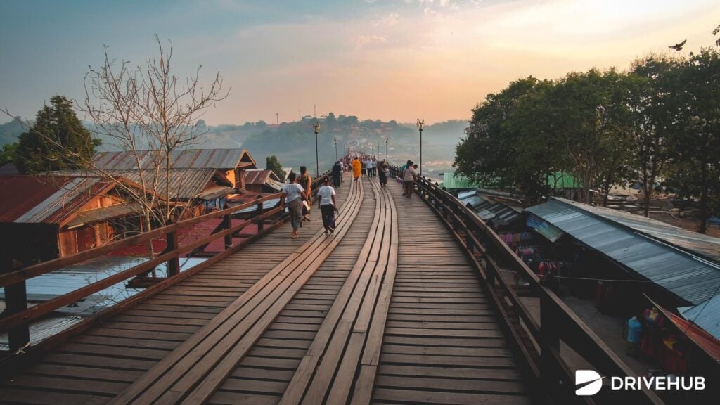 ที่เที่ยวกาญจนุบรี - สะพานมอญ (Mon Bridge)  