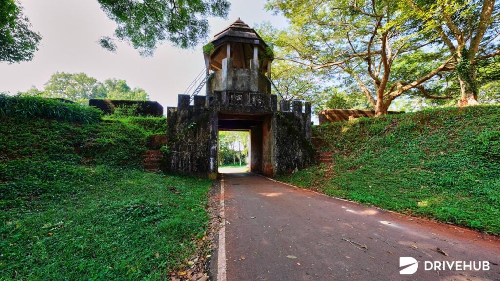 ที่เที่ยวจันทบุรี - พิพิธภัณฑ์ค่ายเนินวง (Khai Noen Wong)
