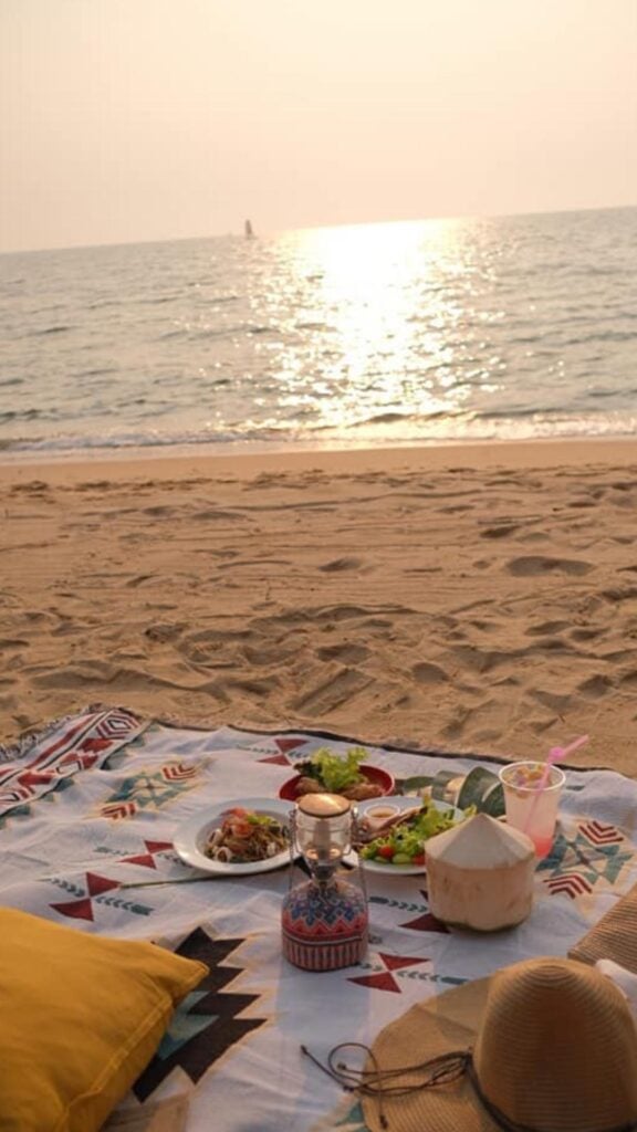 ร้านนั่งชิวพัทยา - วันเดอร์ บาร์ Wonder bar