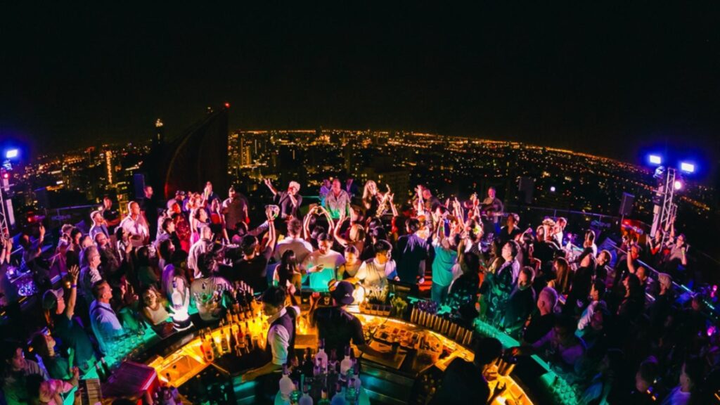 Rooftop Bar กรุงเทพ - Octave Rooftop Bar
