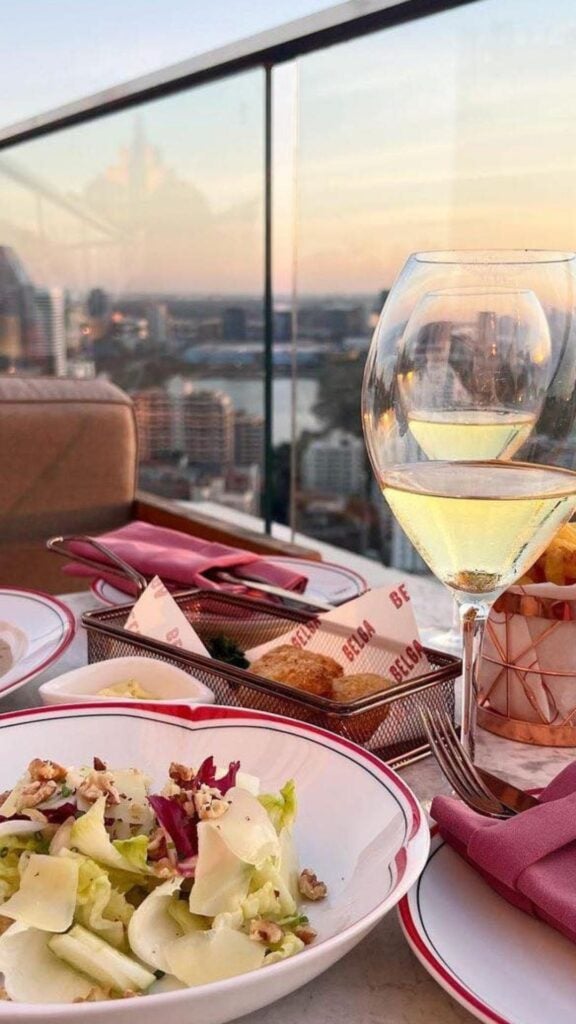 Rooftop Bar กรุงเทพ - Belga Rooftop Bar & Brasserie  