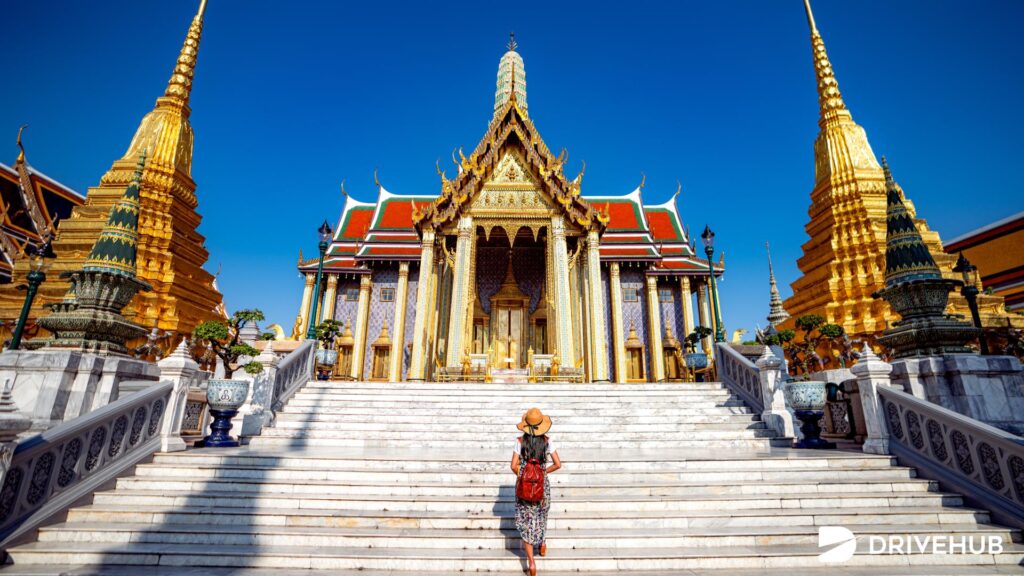 ที่ถ่ายรูปสวยกรุงเทพ - วัดพระศรีรัตนศาสดาราม (The Temple of the Emerald Buddha)
