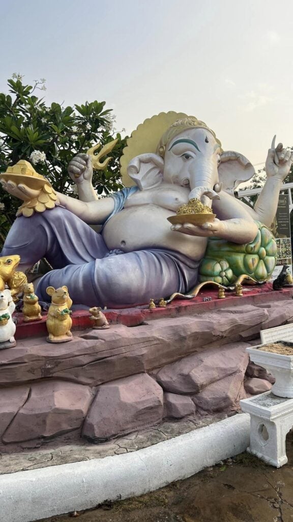 ที่เที่ยวขอนแก่น - เทวาลัยศิวะมหาเทพ (Shiva Mahadeva Tewalai Shrine)