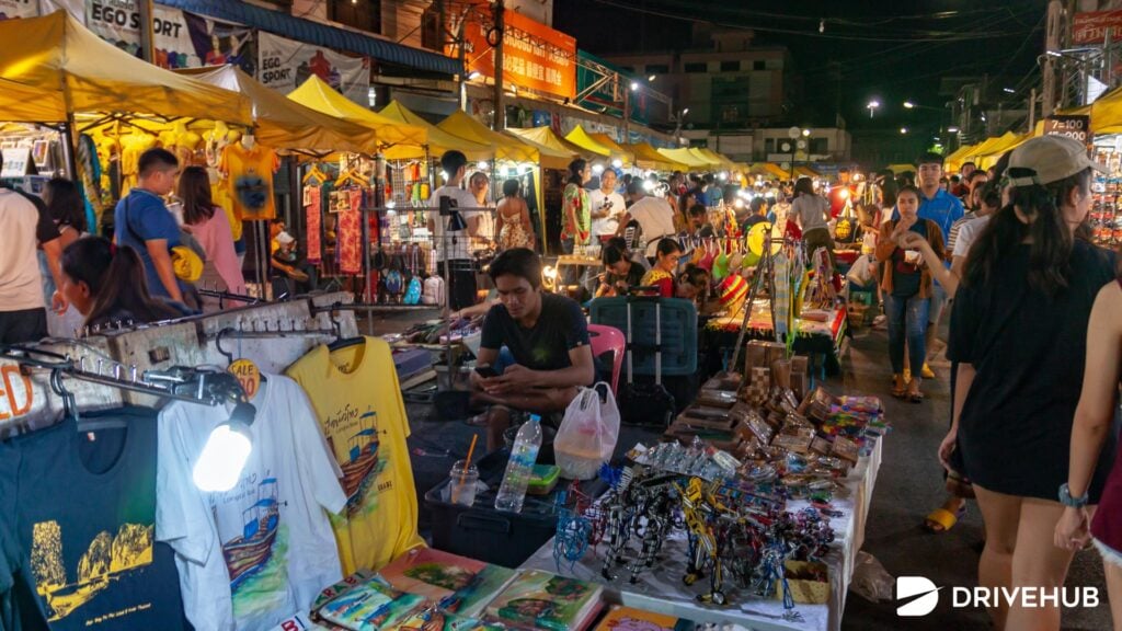 ที่เที่ยวกระบี่ - ถนนคนเดินกระบี่ (Krabi Town Night Market)