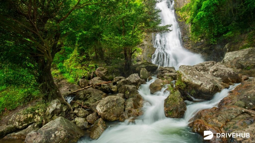 ที่เที่ยวเมืองรอง - น้ำตกสาริกา จังหวัดนครนายก (Sarika Waterfall)
