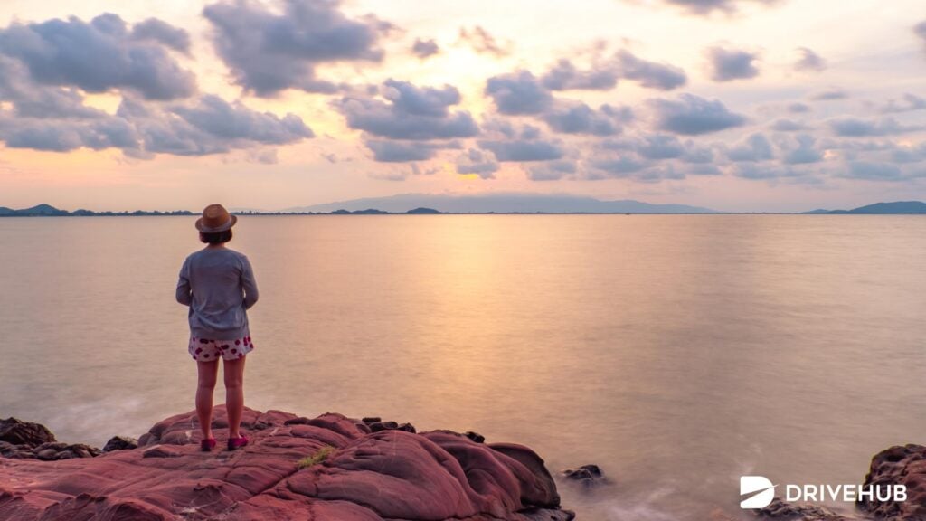 ที่เที่ยวเมืองรอง - ลานหินสีชมพู จังหวัดจันทบุรี (The Pink Coast)