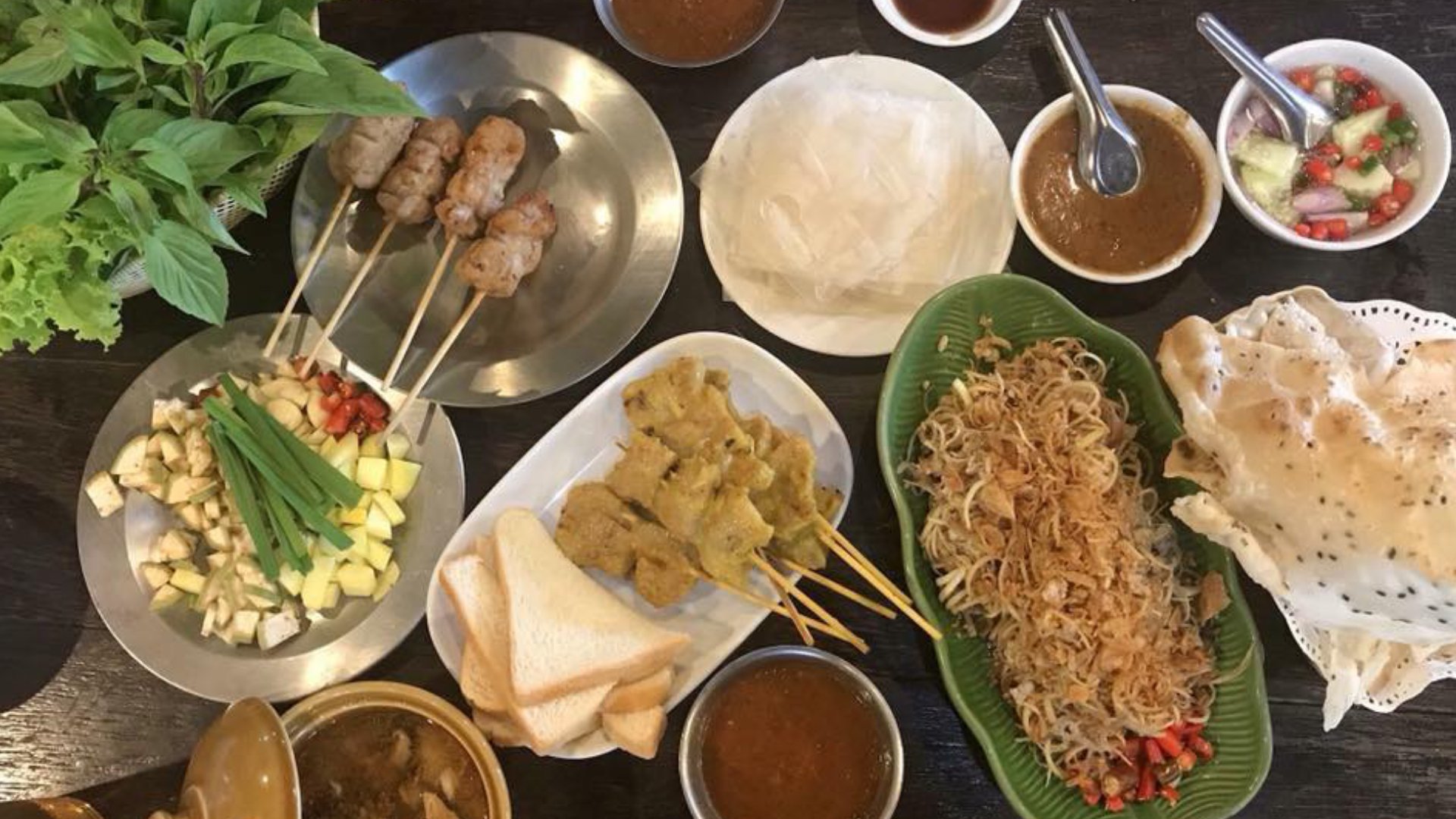 ร้านอาหารอุบล - ห้องอาหารอินโดจีน (Indochine)  