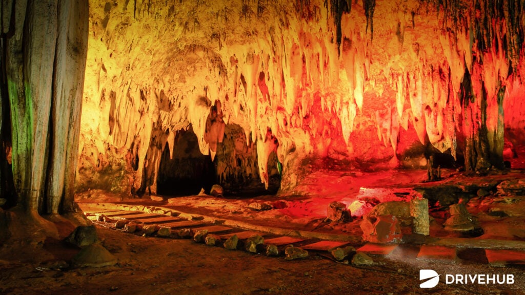 ที่เที่ยวราชบุรี - ถ้ำจอมพล (Chomphon Cave)