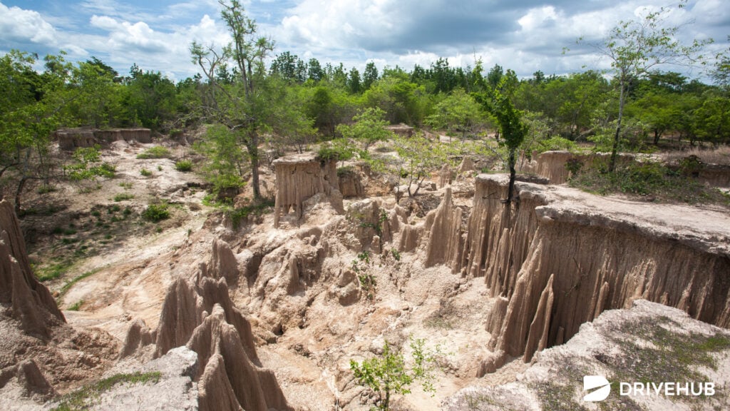 ที่เที่ยวราชบุรี - โป่งยุบหุตายน (Pong Yup Hutain)