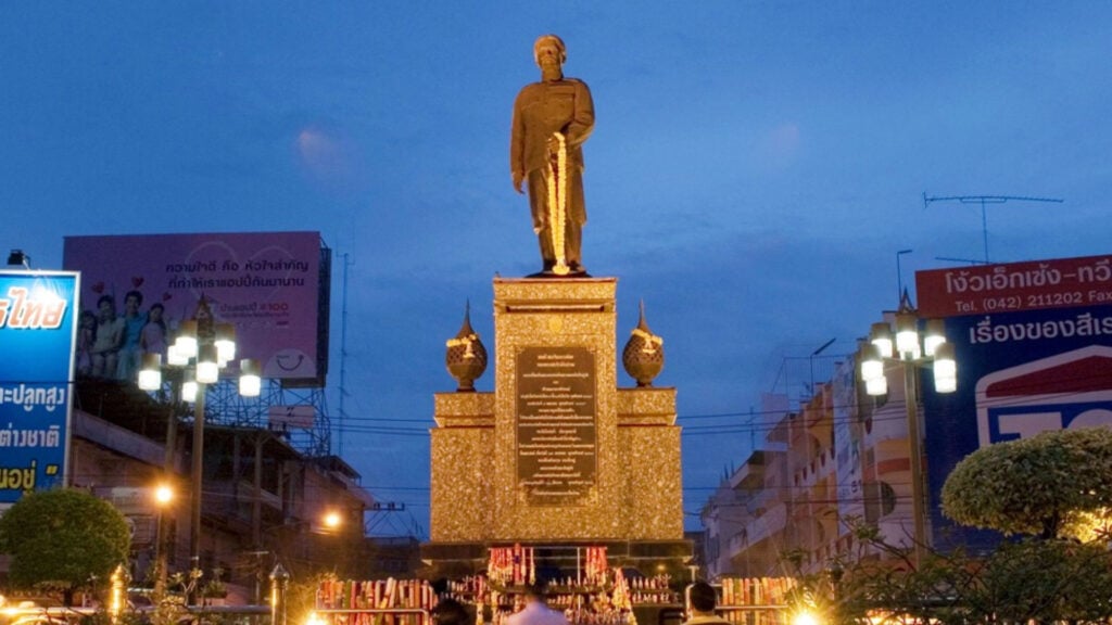 ที่เที่ยวอุดรฯ - อนุสาวรีย์พระเจ้าบรมวงศ์เธอกรมหลวงประจักษ์ ศิลปาคม (Denkmal Von Konig Krom Luand)
