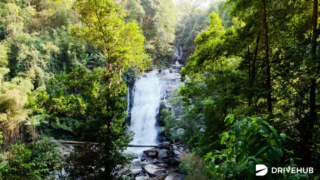 ที่เที่ยวดอยอินทนนท์ - น้ำตกสิริธาร (Sirithan Waterfall)