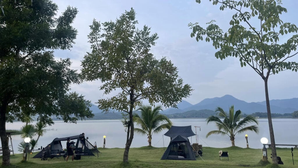 จุดกางเต็นท์ - ลานกางเต็นท์ สุขสมใจ แคมป์ปิ้ง (Suk Somjai camping)