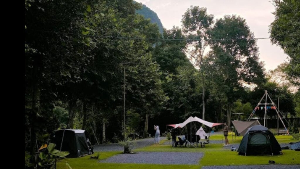 จุดกางเต็นท์ - ลานกางเต็นท์เกาะแฉล้ม (Ko ok Yok Kha camping)