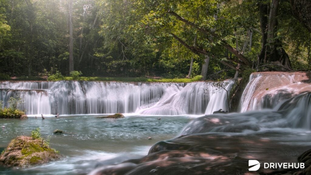 ที่เที่ยวสระบุรี - น้ำตกเจ็ดสาวน้อย (Chet Sao Noi Waterfall)