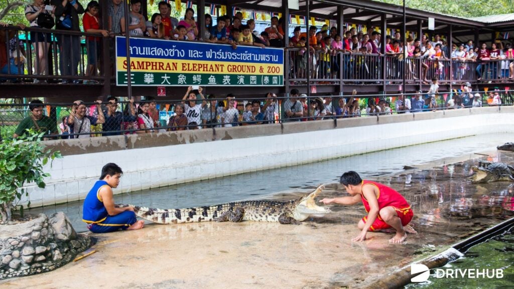 สวนสัตว์ทั่วไทย -  ลานแสดงช้าง และฟาร์มจระเข้สามพราน (Samphran Elephant Ground and Zoo)